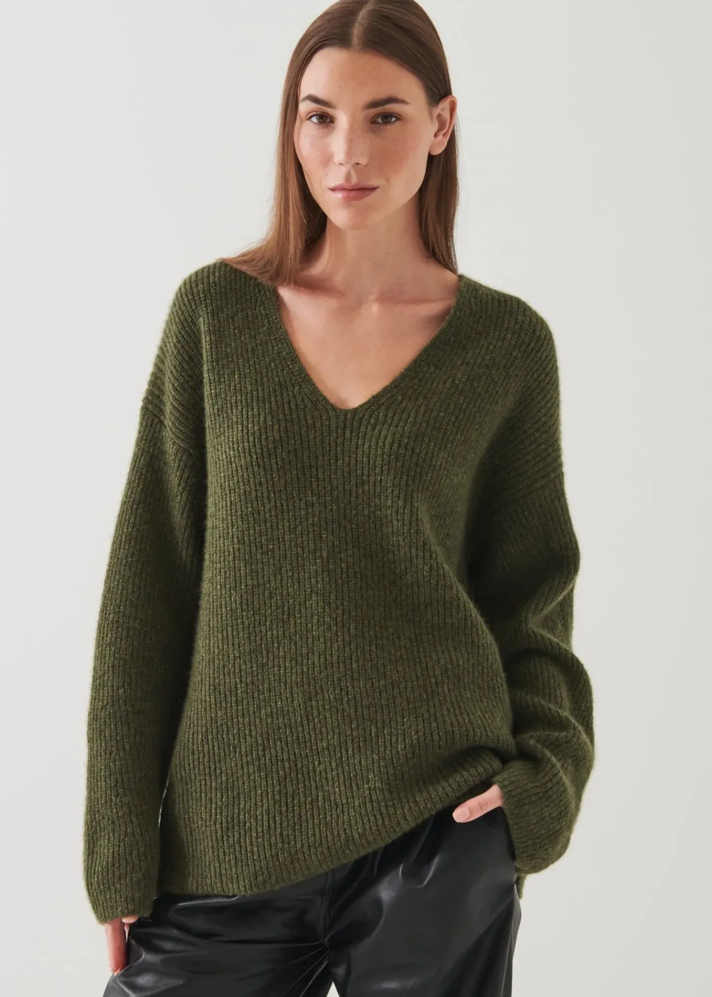PATRICK ASSARAF Cashmere Blend V-Neck Sweater|Women Knitwear