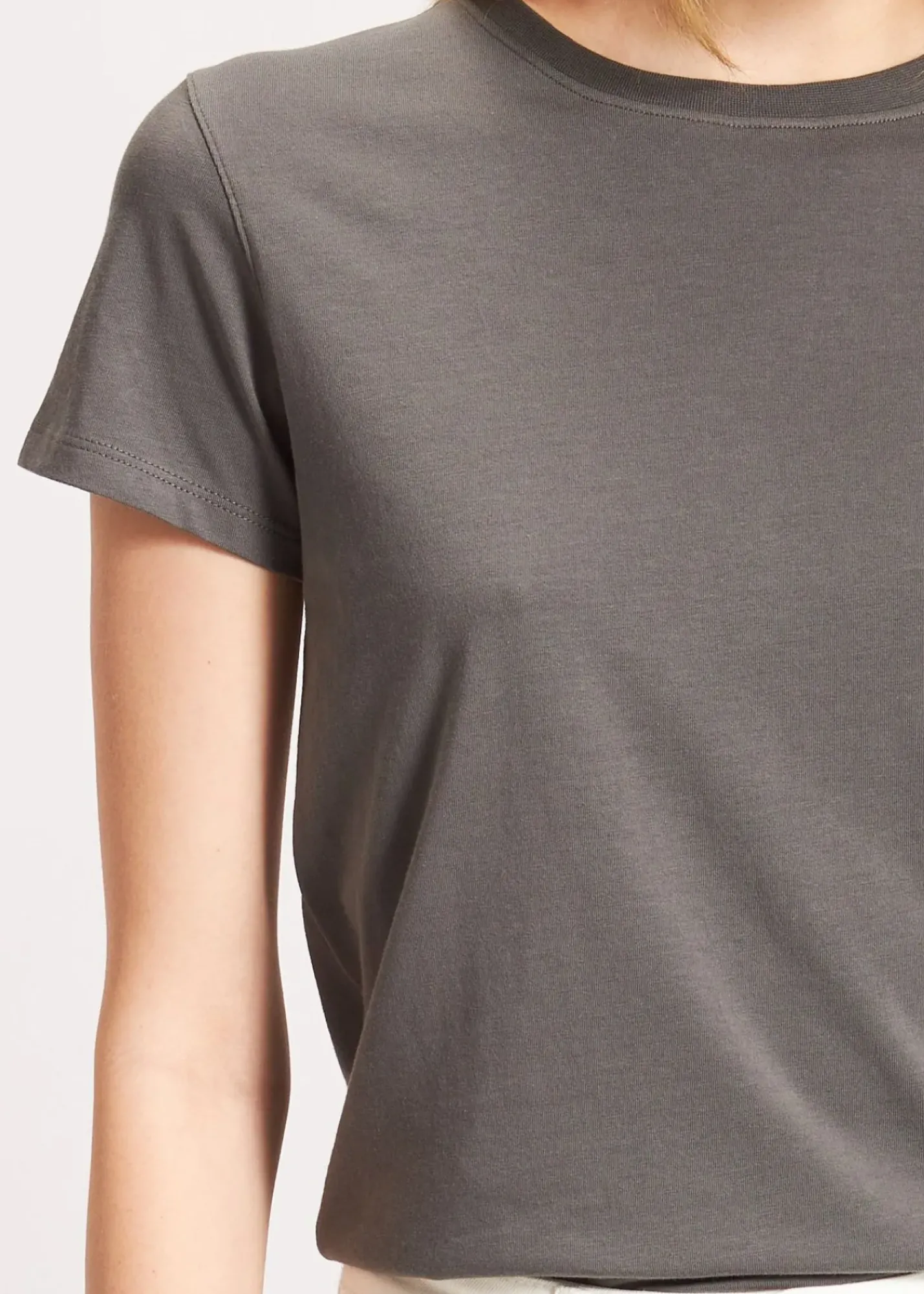 PATRICK ASSARAF Enzyme Wash Lightweight Pima Cotton V-Neck|Women T-Shirts