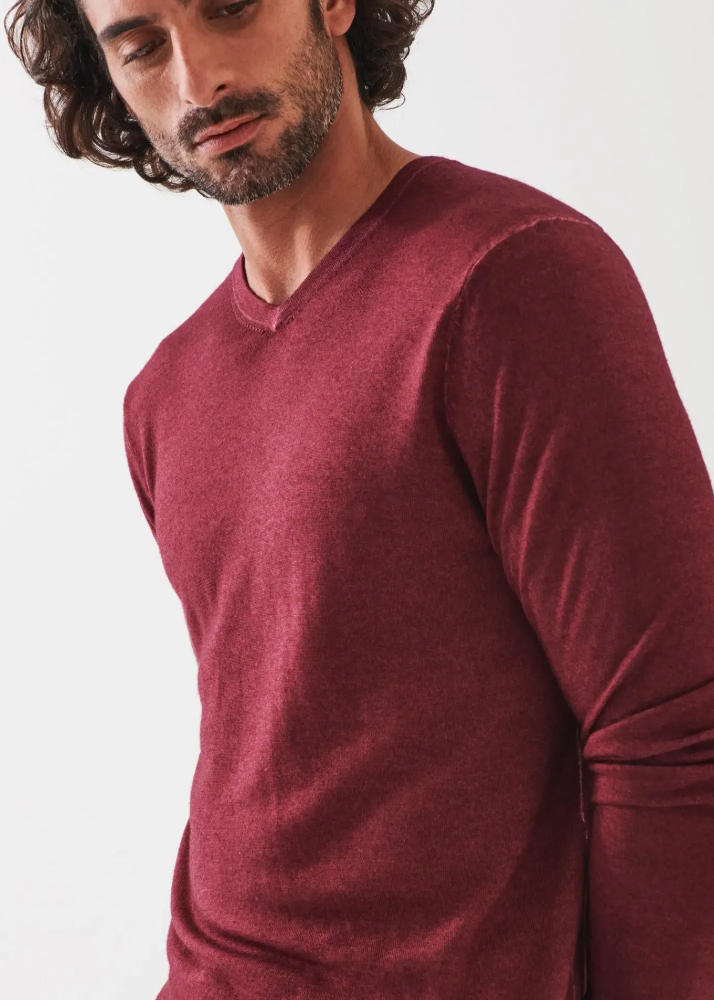 PATRICK ASSARAF Extra-Fine Merino Vintage Wash V-Neck|Men Knitwear