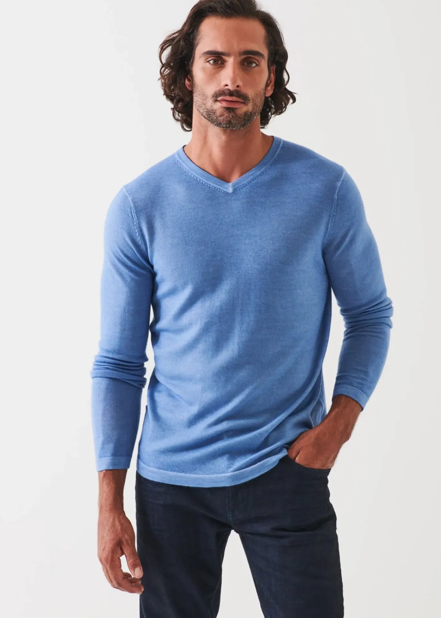 PATRICK ASSARAF Extra-Fine Merino Vintage Wash V-Neck|Men Knitwear