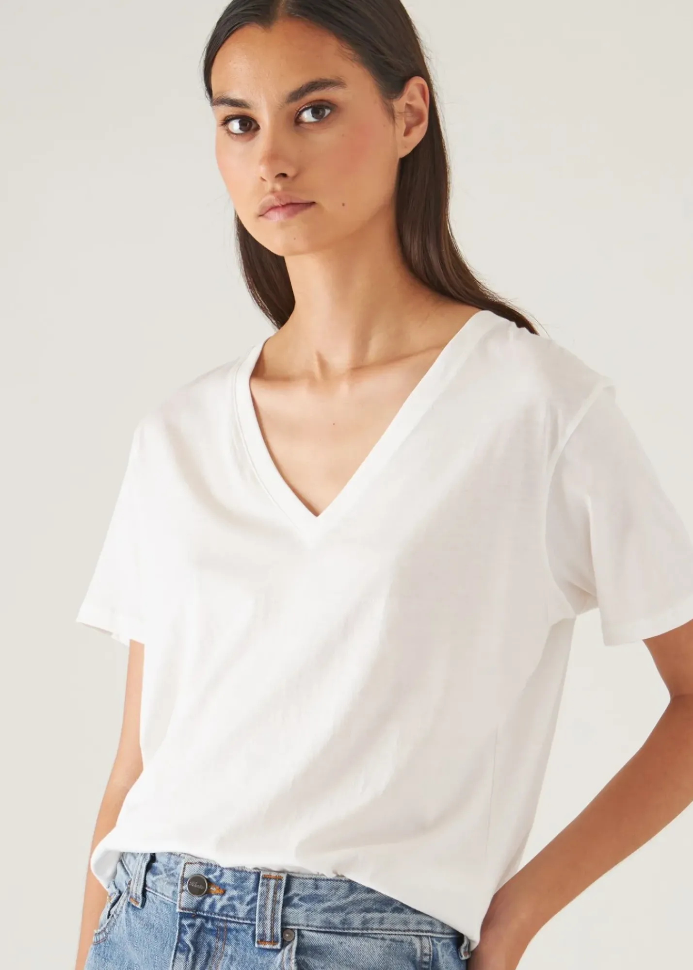 PATRICK ASSARAF Lightweight Pima Cotton Boyfriend V-Neck T-Shirt|Women T-Shirts