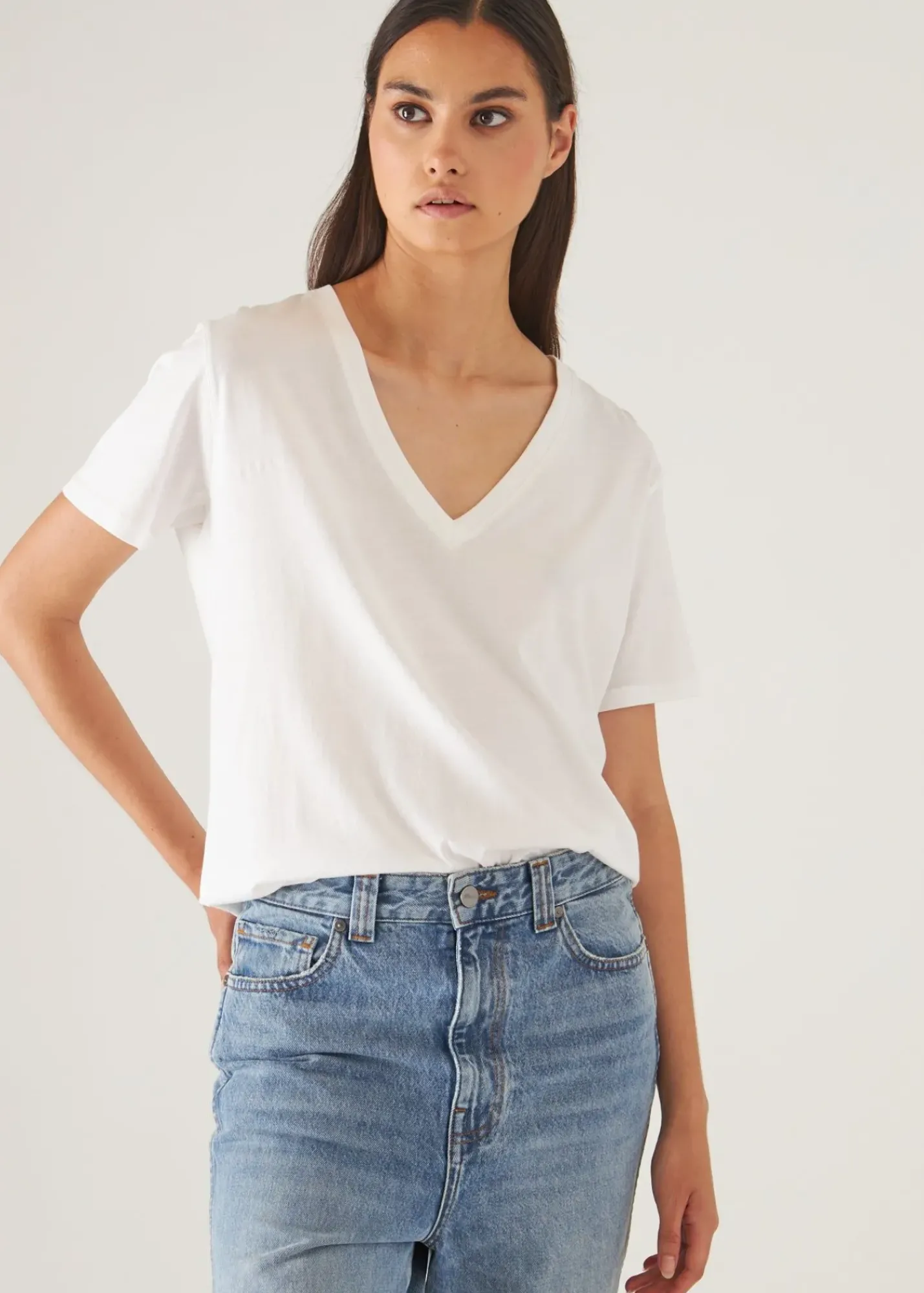 PATRICK ASSARAF Lightweight Pima Cotton Boyfriend V-Neck T-Shirt|Women T-Shirts
