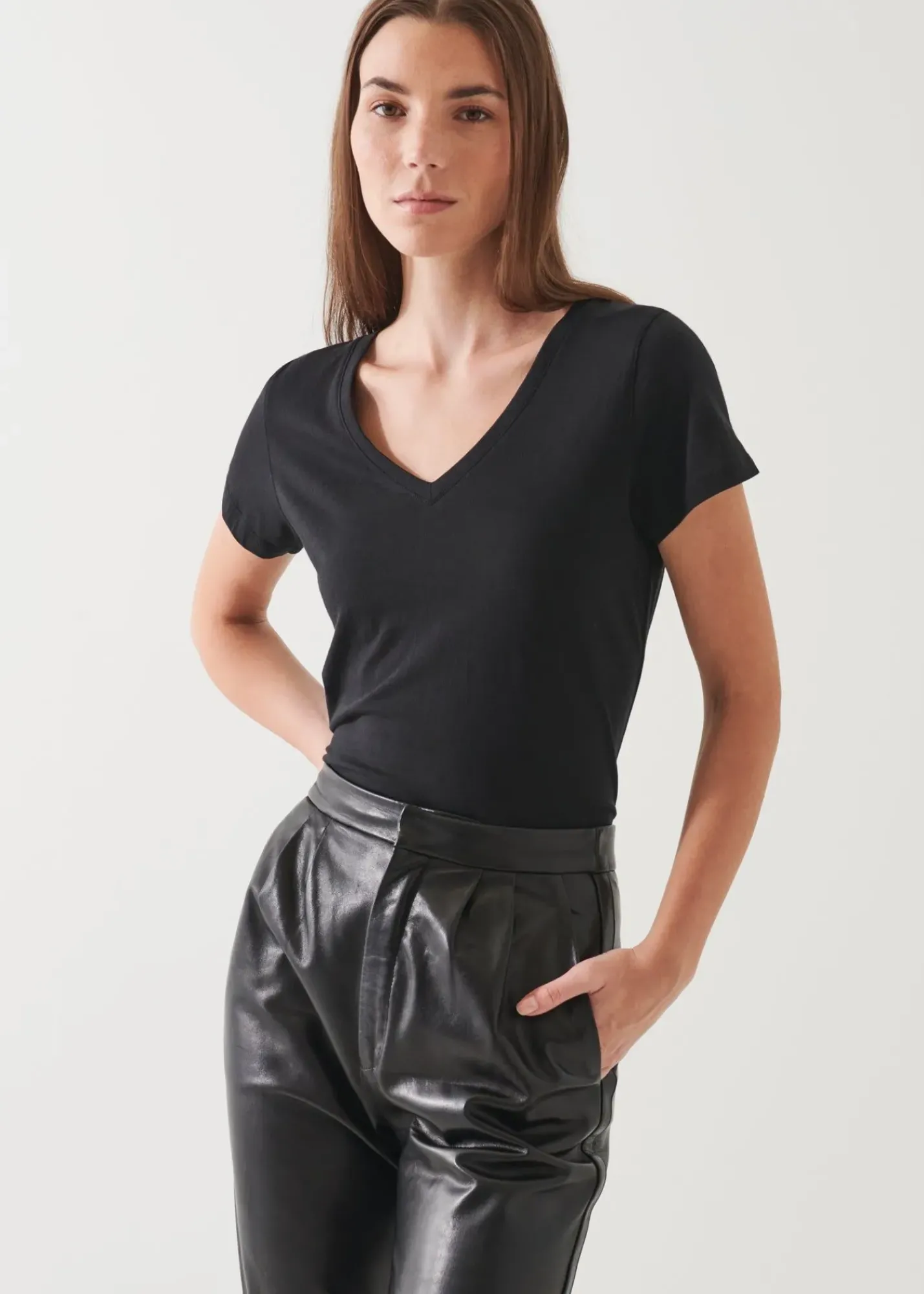 PATRICK ASSARAF Lightweight Pima Cotton V-Neck|Women T-Shirts