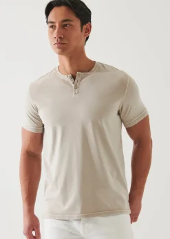 PATRICK ASSARAF Pima Cotton Stretch Vintage Wash Henley T-Shirt|Men T-Shirts