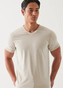 PATRICK ASSARAF Pima Cotton Stretch Vintage Wash V-Neck T-Shirt|Men T-Shirts