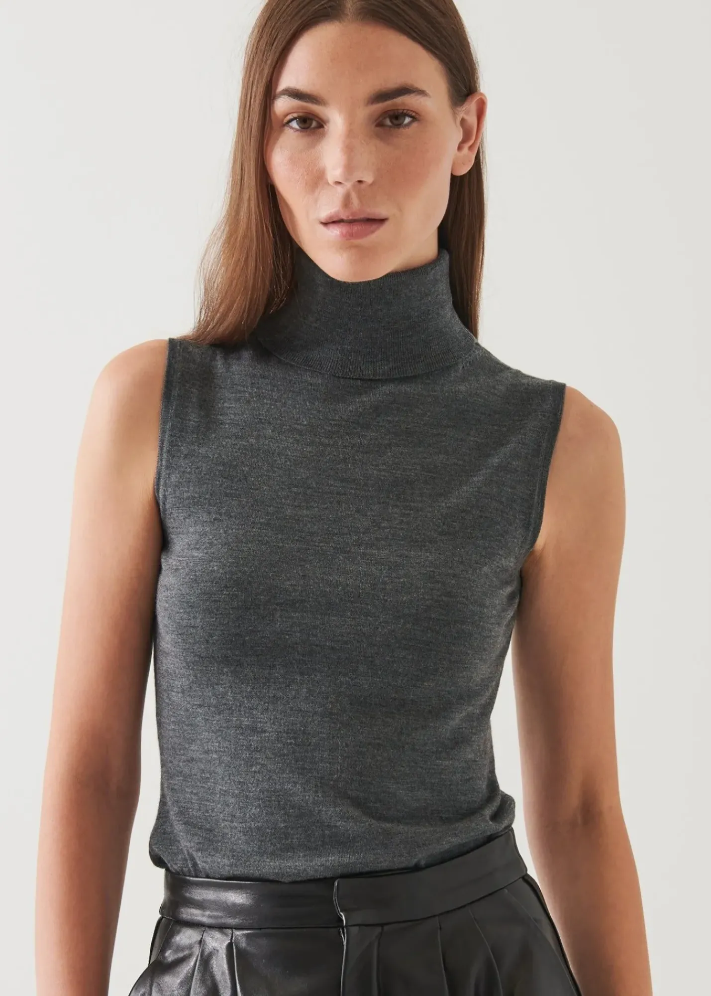 PATRICK ASSARAF Superfine Merino Sleeveless Turtleneck|Women Knitwear